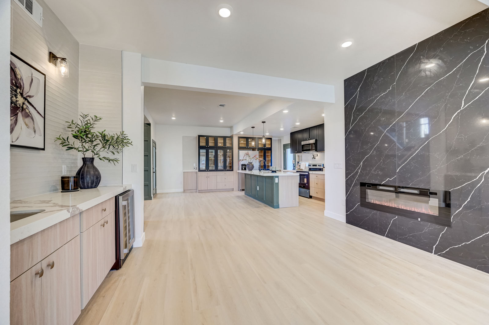 Living area with bar and fireplace