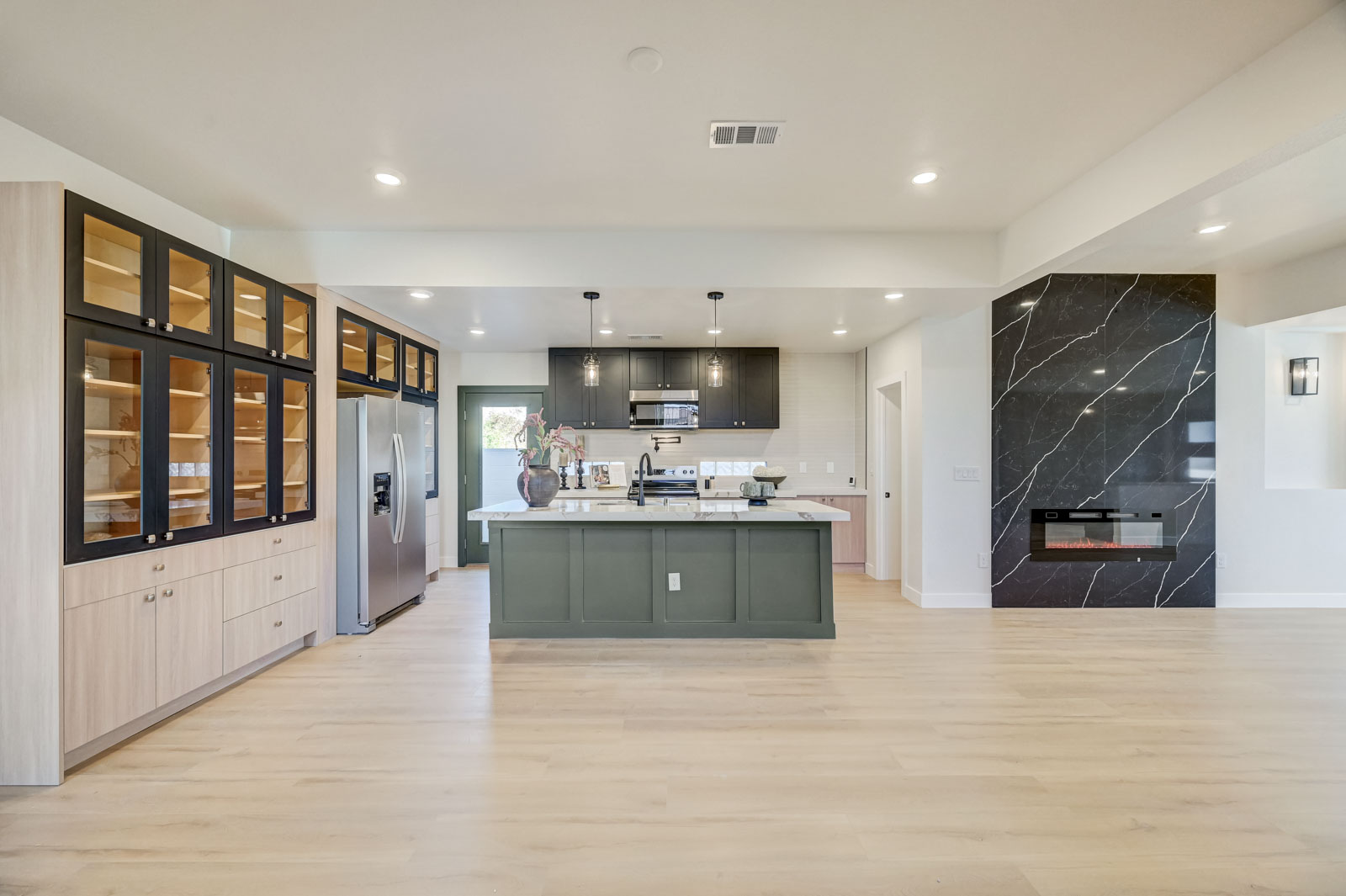 Kitchen renovation with accent wall